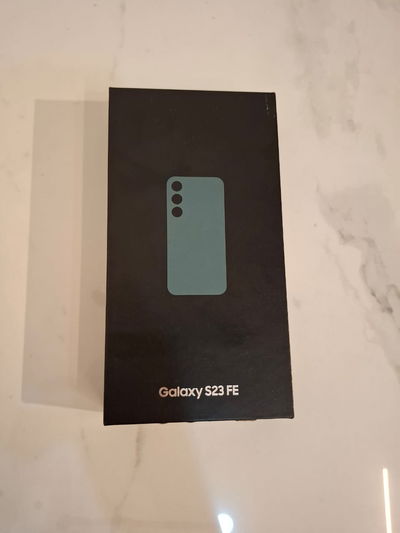 SAMSUNG GALAXY S23
