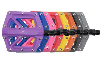 PEDAL VAN HALEN DE NYLON CON PINES COLORES