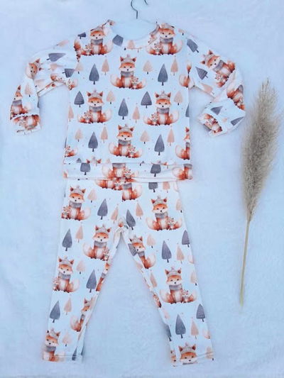 CONJUNTOS DE PLUSH NORDICOS 