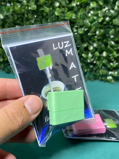 LUZ MATE