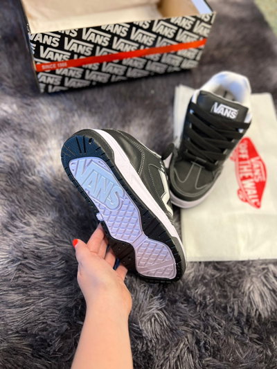 VANS UPLAND 2 colores