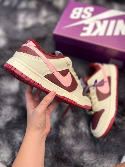 NIKE SB pipa rosa