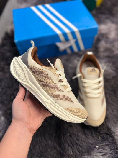 ADIZERO 