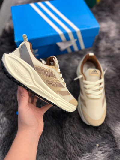 ADIZERO 