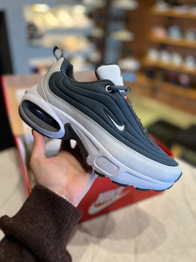 NIKE AIR MAX TN gris 