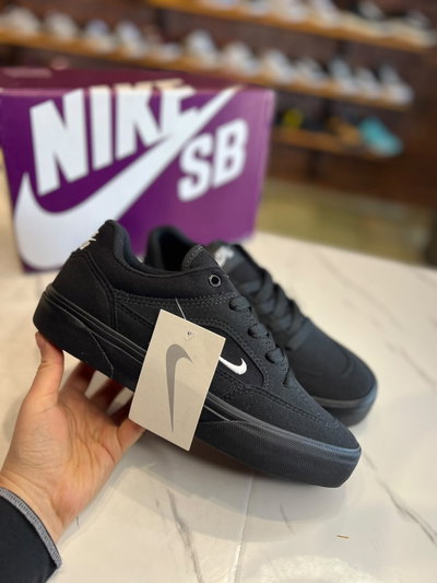 NIKE SB MALOR black 
