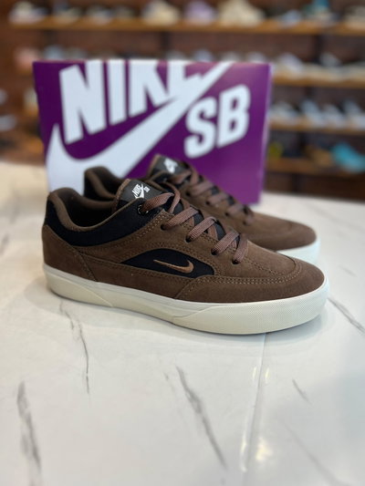 NIKE SB MALOR cafe