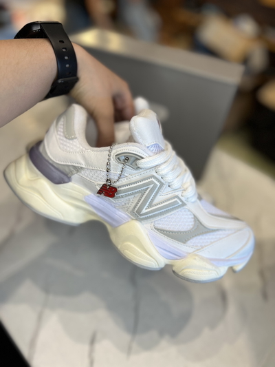 NEW BALANCE 9060 blancas