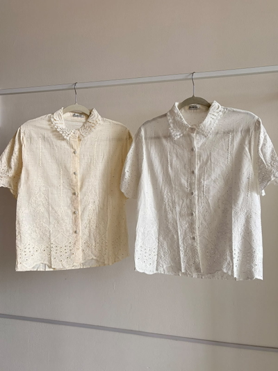 Camisa mangas cortas bordada con brillitos
