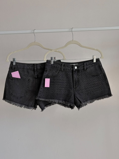 Short jean brillos 