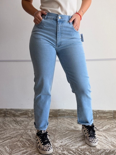 Mom elastizado