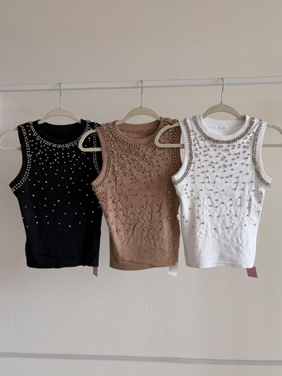 Musculosa hilo tachas 