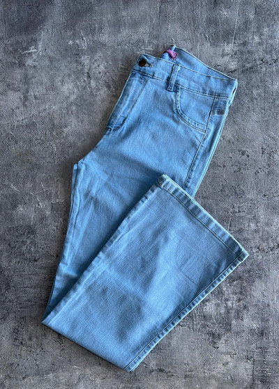 Jean Oxford Celeste claro