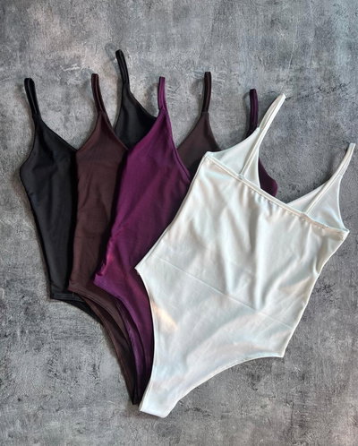 Body escote V tiritas