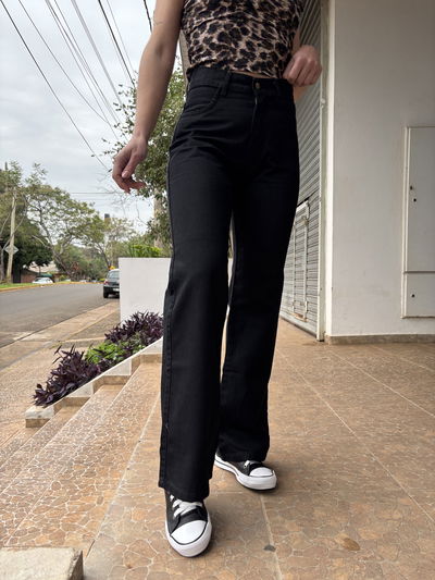 Wide leg negro