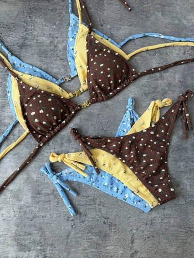 Bikini Nicole