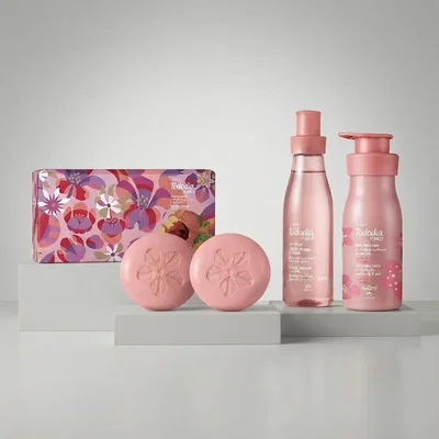 Kit Flor De Durazno Y Jazmin Hidratante Corporal + Body Splash + Jabones x2 Tododia Natura