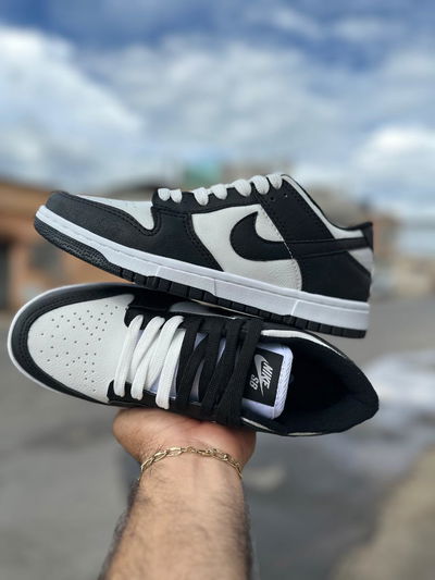 NIKE DUNK PANDA