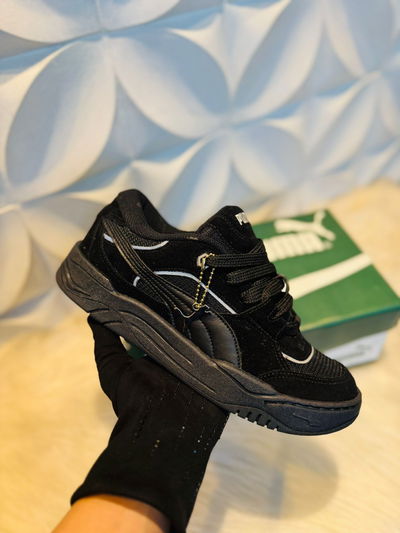 PUMA 180 - BLACK