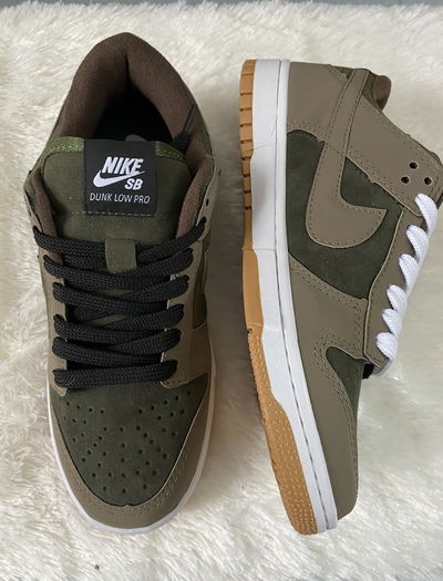NIKE DUNK SB VERDES