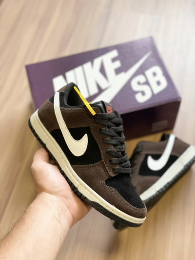 NIKE SB - MOCCA