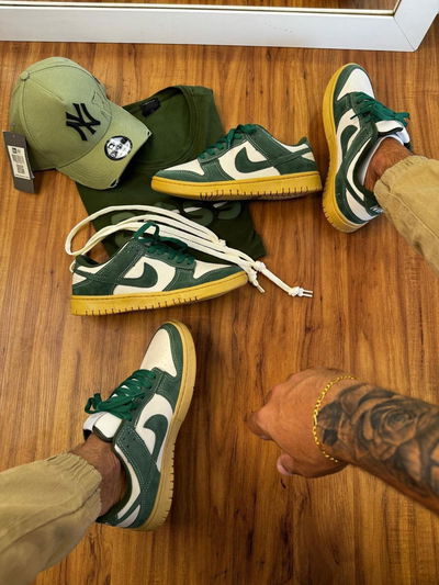 NIKE DUNK VERDE GUM