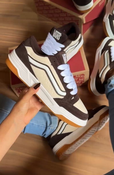 VANS HYLANE BROWN