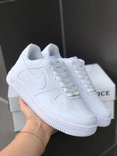 NIKE AIR FORCE 1 TOTAL WHITE - HOMBRE