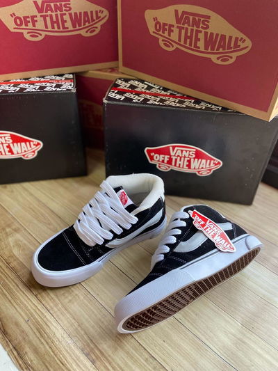VANS KNU MID