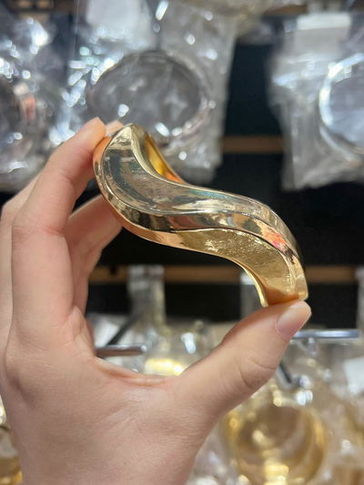 PULSERA DE METAL DORADO X UNIDAD