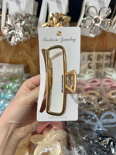 BROCHE DE METAL RECTO DORADO X UNIDAD