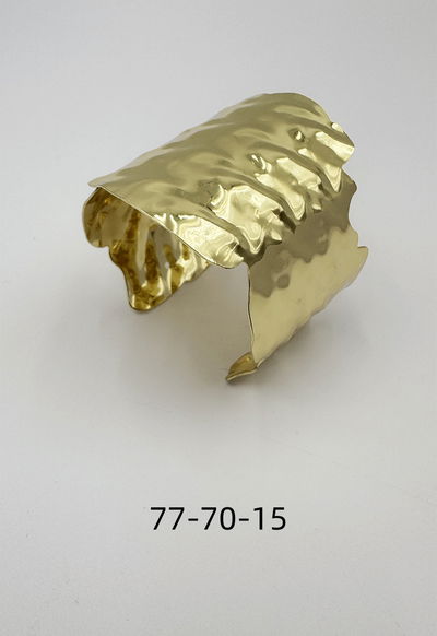 PULSERA DE METAL DORADO X UNIDAD