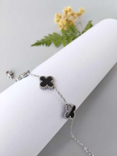 PULSERA DE ACERO CON 3 DIJES X UNIDAD