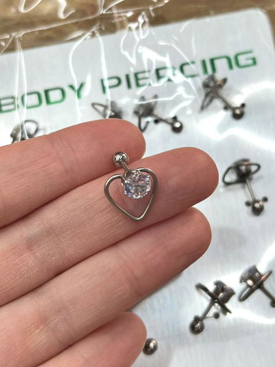 AROS PIERCING CORAZÓN CON PIEDRA X UNIDAD
