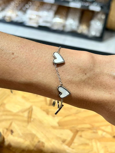 PULSERA DE ACERO CON 5 DIJES X UNIDAD