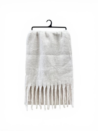 BUFANDA NUBE CREMA 240X40 X UNIDAD