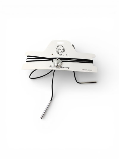 CHOCKER CON CORAZÓN PLATEADO MEDIANO X UNIDAD