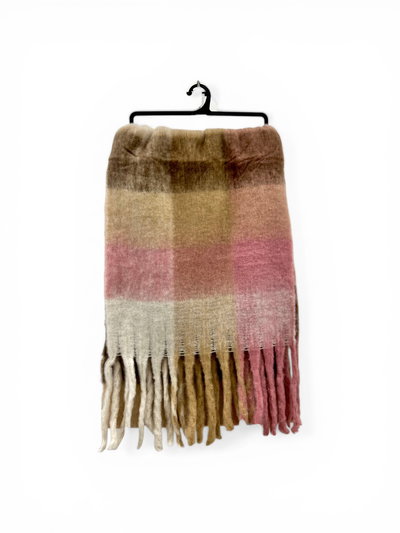 BUFANDA NUBE CUADROS 250X40 X UNIDAD