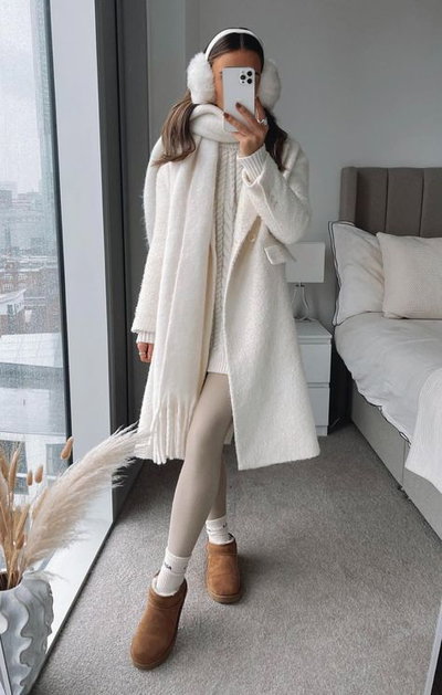 BUFANDA NUBE CREMA 240X40 X UNIDAD