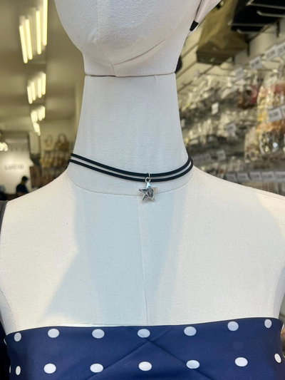 CHOCKER CON ESTRELLA PLATEADA X UNIDAD