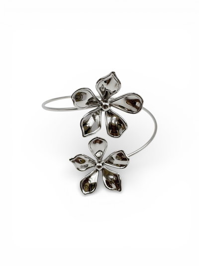 BRAZALETE DE METAL PLATEADO X UNIDAD