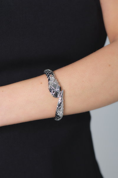 PULSERA LÍNEA PREMIUM SERPIENTE ESCAMAS PLATEADA X UNIDAD