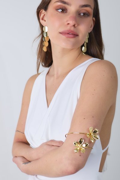 BRAZALETE DE METAL DORADO X UNIDAD