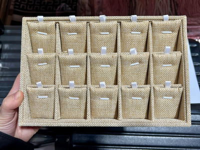 EXHIBIDOR DE DIJES CHICO X 15 CASILLEROS X PCS