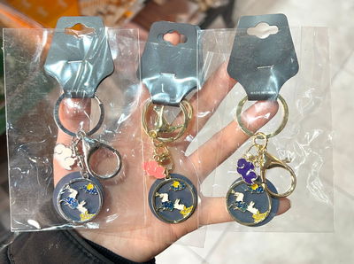 LLAVERO DE CARTERA X PCS METALICO CON STRASS V.MOD