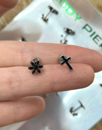 AROS PIERCING X 12 PCS CON FORMAS.