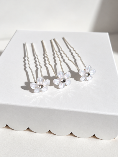 HORQUILLAS CON FLOR BLANCA CON STRASS X 20 X TUBO