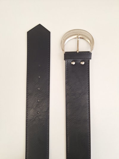 CINTO ANCHO NEGRO HEBILLA MEDIALUNA X UNIDAD