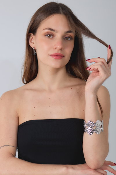 AROS DE ACERO ARGOLLA CON MARIPOSA NEGRA X PAR