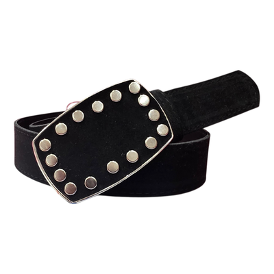 CINTO GAMUZA CON CHAPON RECTANGULAR NEGRO 110CM X UNIDAD
